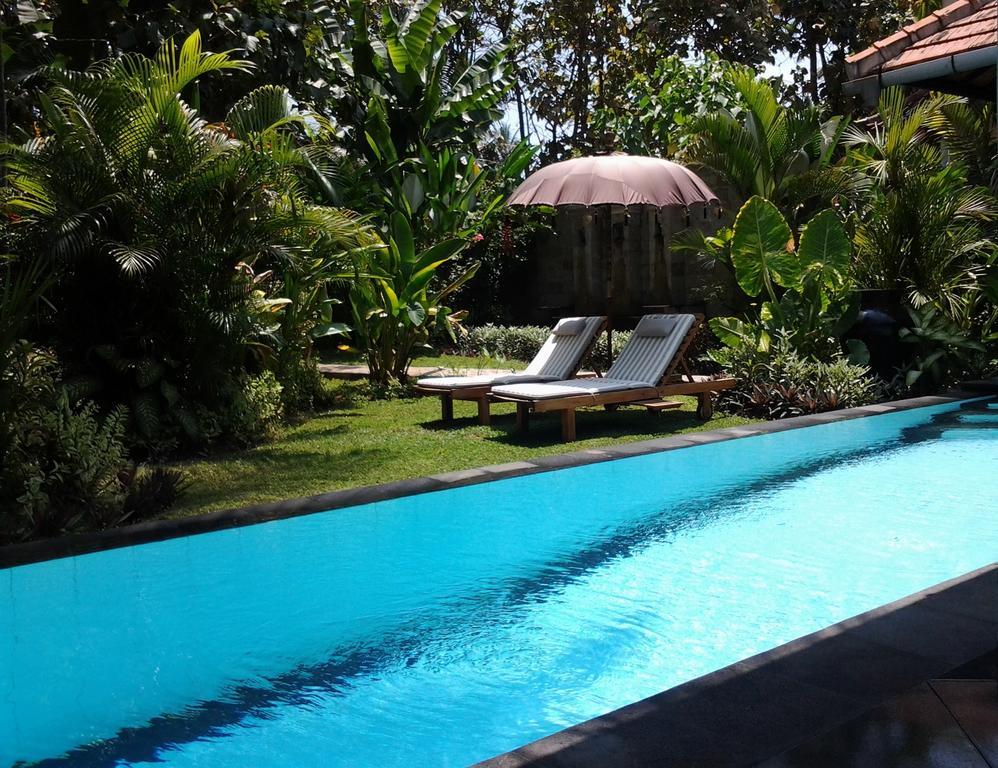 Villa Jati - Private Poolside Villa Central Lovina Pokoj fotografie